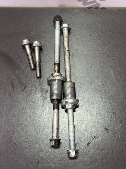 006525c3-fe8c-46b7-aea7-2a9ab7dd7781