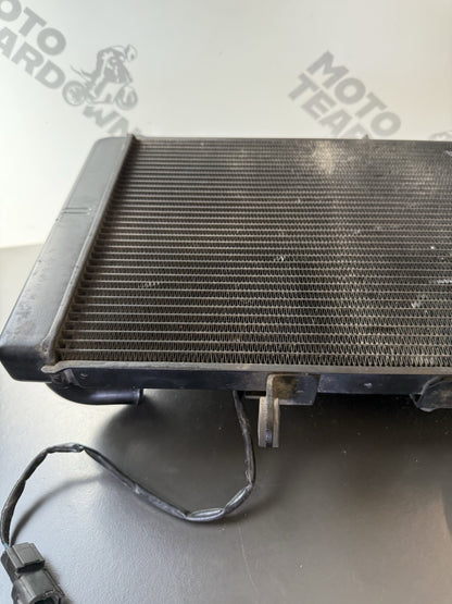 TRIUMPH TRIDENT 660 Radiator And Fan 2021-2024 Water Tight But Slight Kinked OEM