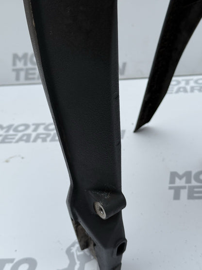 Triumph Street Triple 675R Swingarm 675R Swinging Arm 2013-2016 2050606 OEM