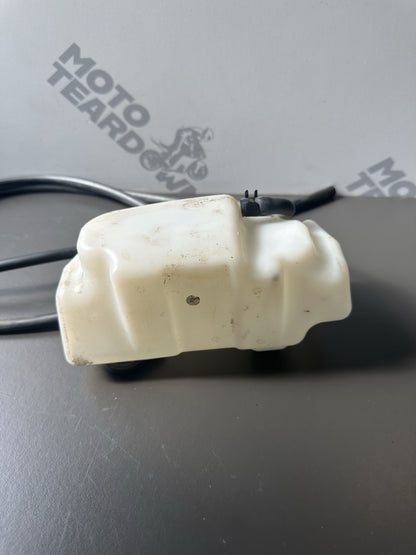 TRIUMPH STREET TRIPLE 675 675R COOLANT BOTTLE Radiator Coolant Bottle T2102200