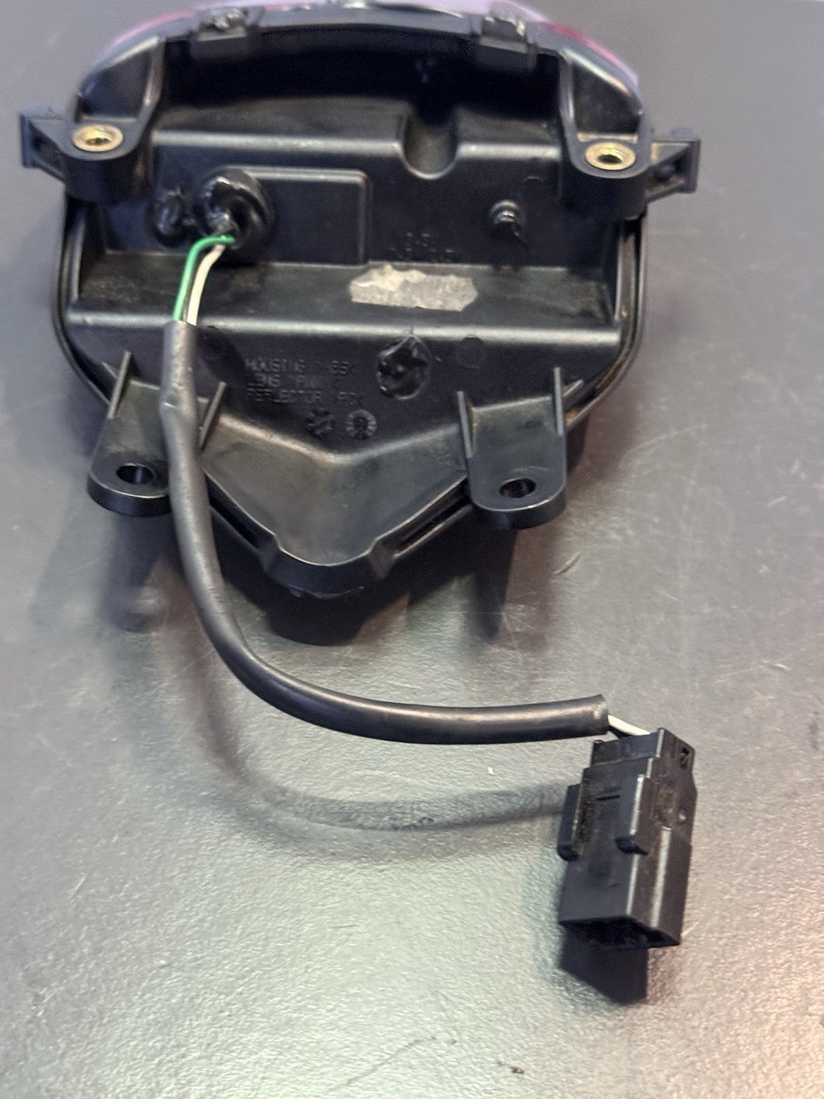 a4c41303-dba8-4da0-9c9f-3cf5ac7d4b7f