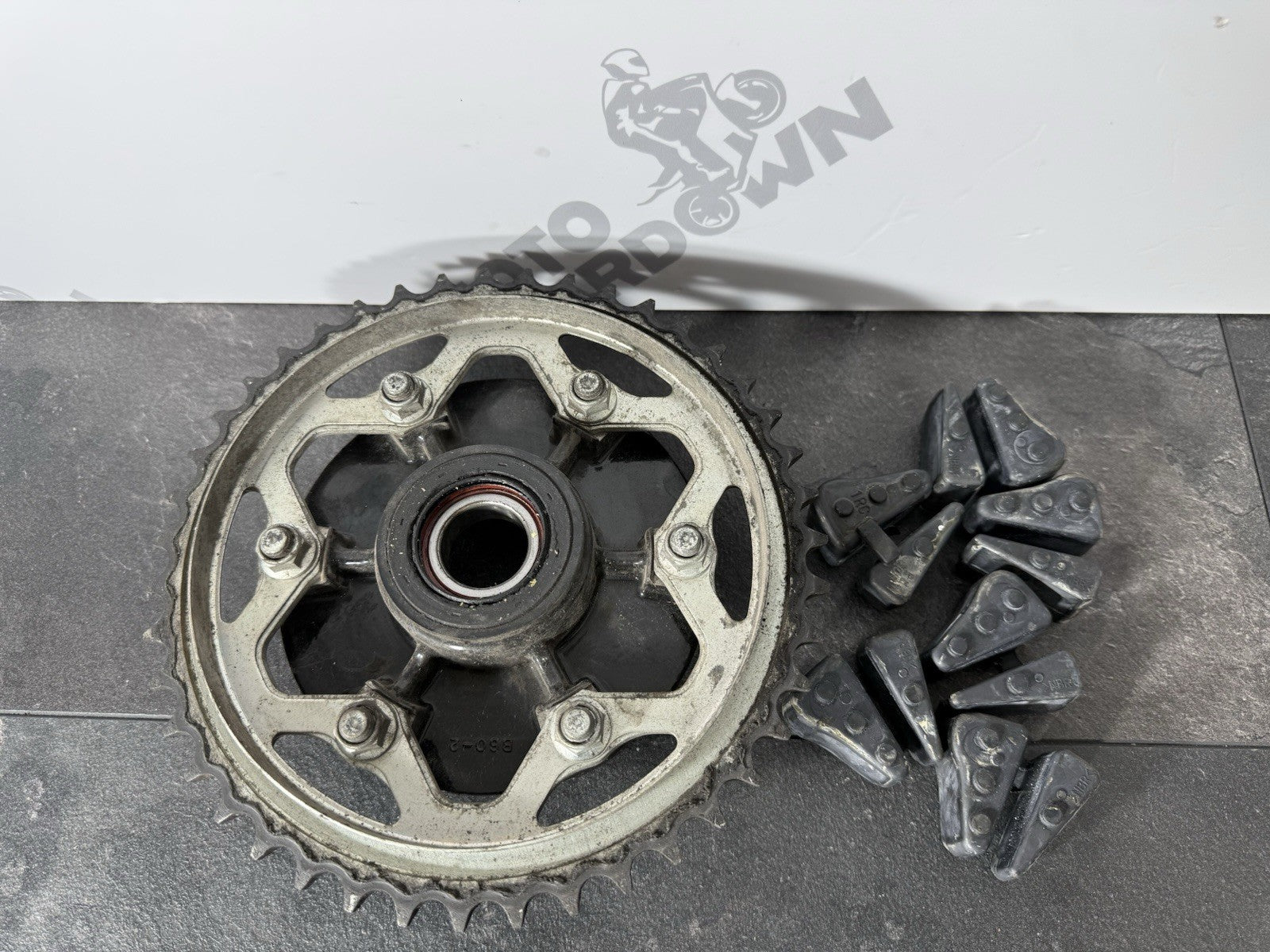 9e8e77b6-8c78-4c23-8890-104abdebf229