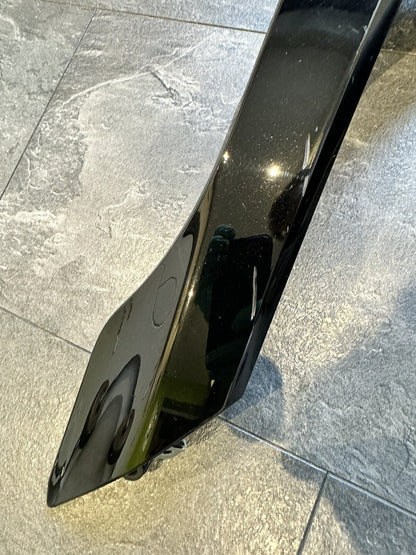 BMW S1000RR 2023 Right Side Fairing Panel Cover 2019-2022 Gen 4 OEM J43386