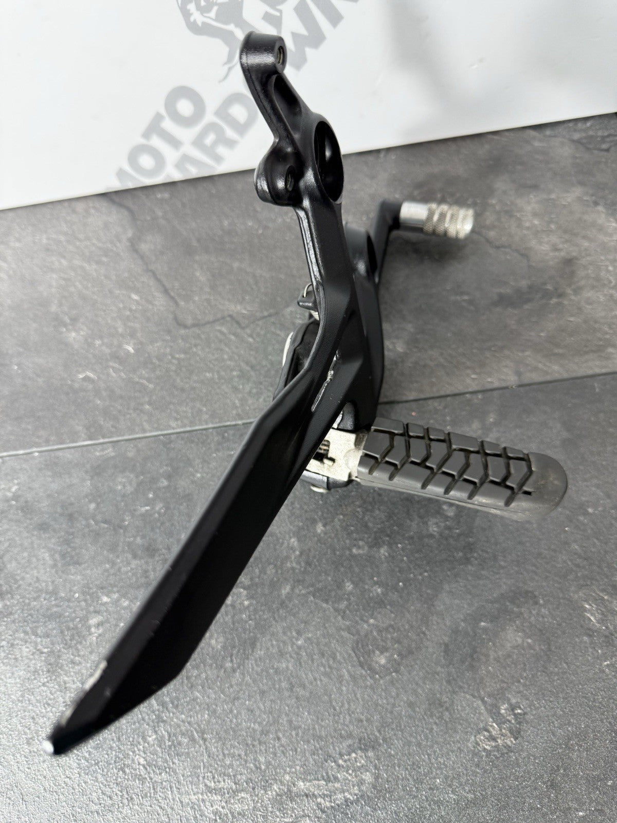 8b697df0-0d27-4a1b-9a4a-a7169abe3301