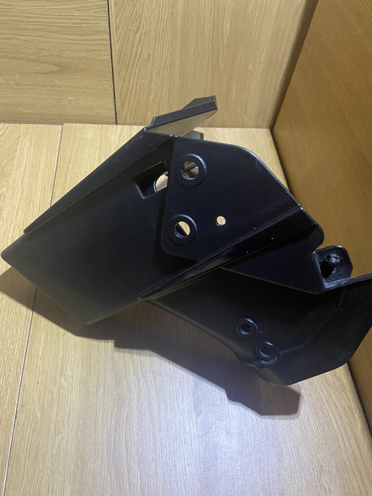 Aprilia Tuono V4 1100 Radiator Fairing Cowl Frame 2017 RSV4 Radiator Fairing