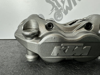 KTM 790 Duke 2020 Front Brake Caliper & Pads Right RH 3766 Miles 2019 *SPARES*