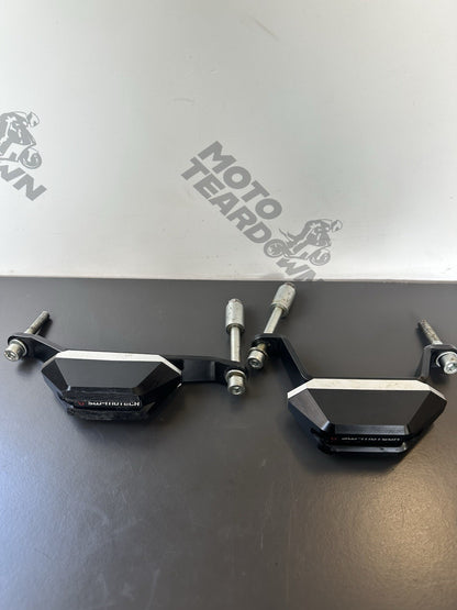 Triumph STREET TRIPLE 675 2007-2011 SW Motech Frame Sliders SW MOTECH GUARDS