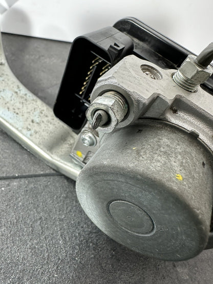 Suzuki GSXR 1300 2016 HAYABUSA ABS Brake Pump Actuator 18408 Miles OEM