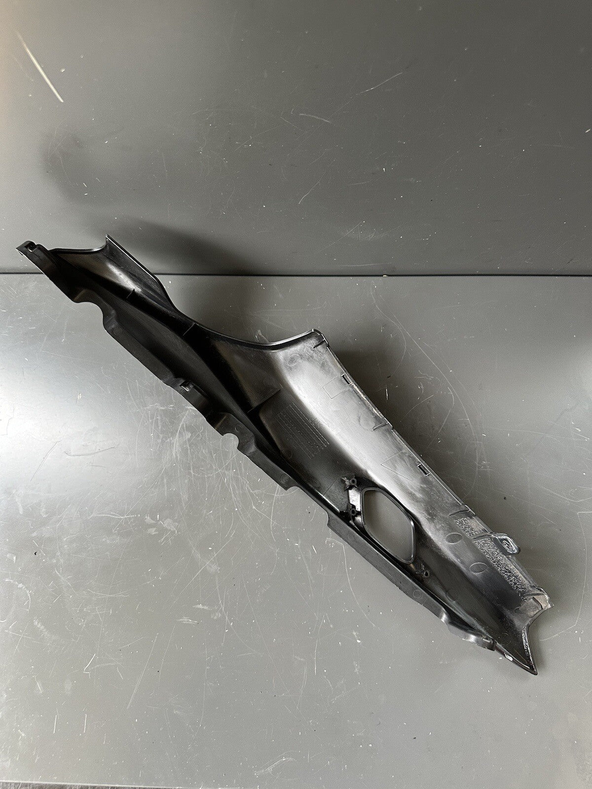 Yamaha MT09 SP left rear tailpiece fairing panel 2021 - 2024 B7N-21711 Rear Left
