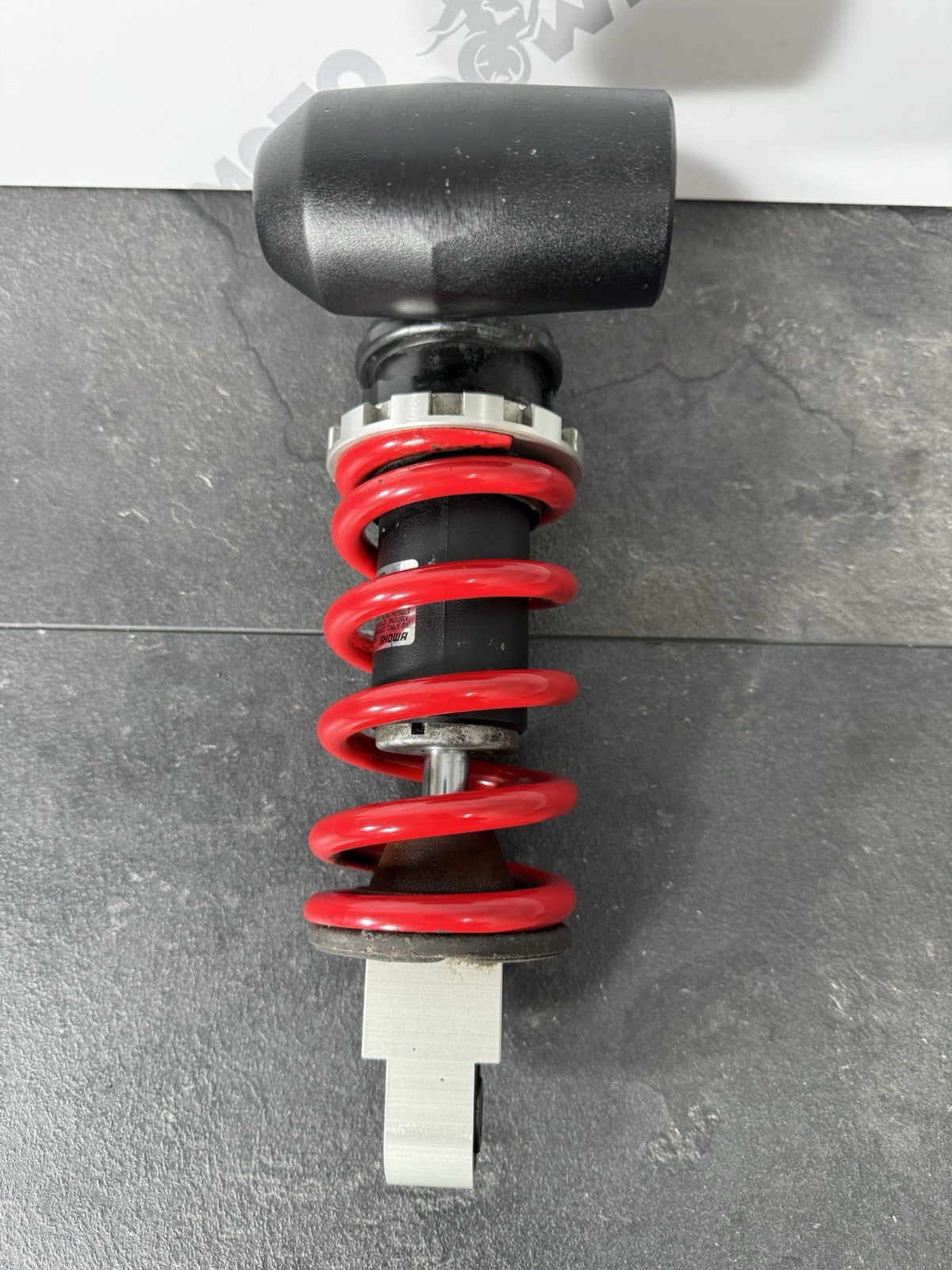 c226adb0-da1b-4433-85f5-10e3a6682990