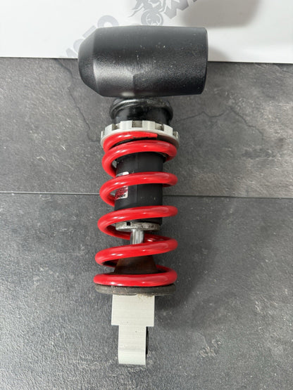 c226adb0-da1b-4433-85f5-10e3a6682990