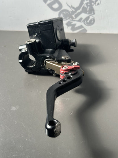 TRIUMPH STREET TRIPLE 675 Front Brake Master Cylinder 2007-2011 OEM Front Brake