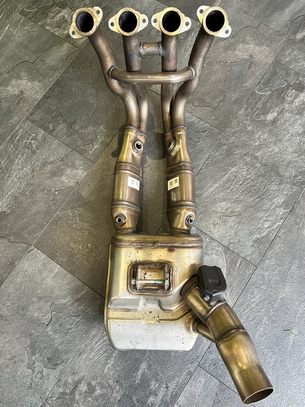 BMW S1000RR 2023 Exhaust Downpipes Headers Catalytic 2019-2022 Gen 4 OEM J43386