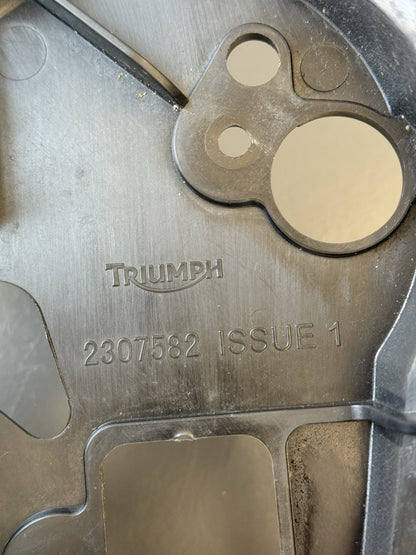 Triumph Street Triple 675 Clock Speedo DASHBOARD MOUNT T2307582 2007-11 OEM 675R