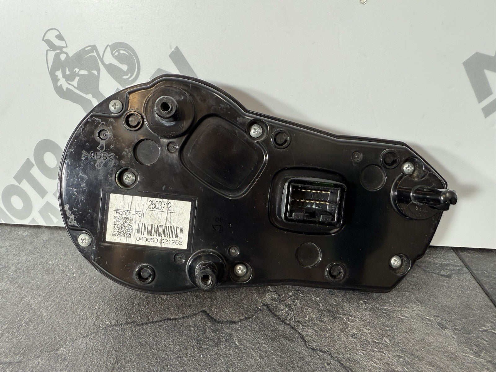 db5572f0-bf36-427e-977a-6a95e6d2daf6