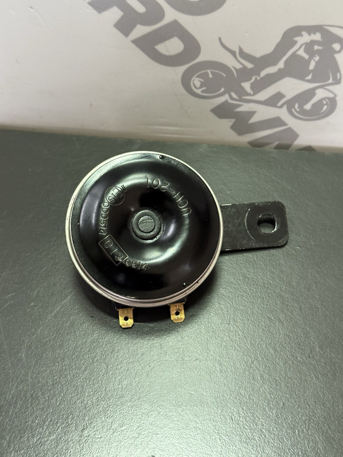 ee8ea14f-b563-4f23-a919-d1931015eb22