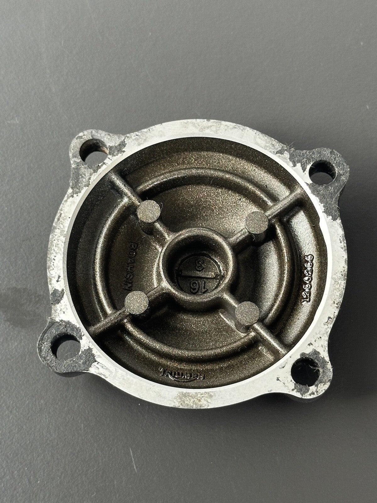 TRIUMPH 765 STREET TRIPLE R & RS 2017-2019 SMALL RIGHT ENGINE COVER BALANCER