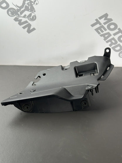 Yamaha MT09 ABS Front Left Side Fuel Tank Infill Fairing BS2-2172E-00 2017-2020