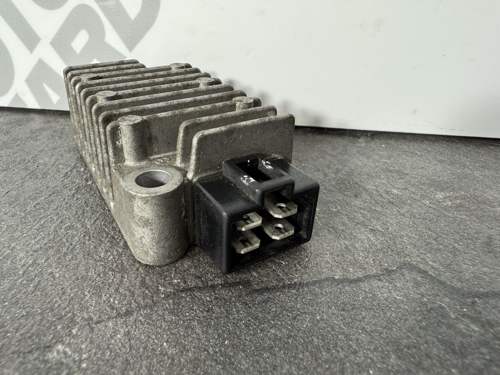 Yamaha YZF R125 R 125 2014 Regulator Rectifier 26983 Miles 2008-2018 OEM