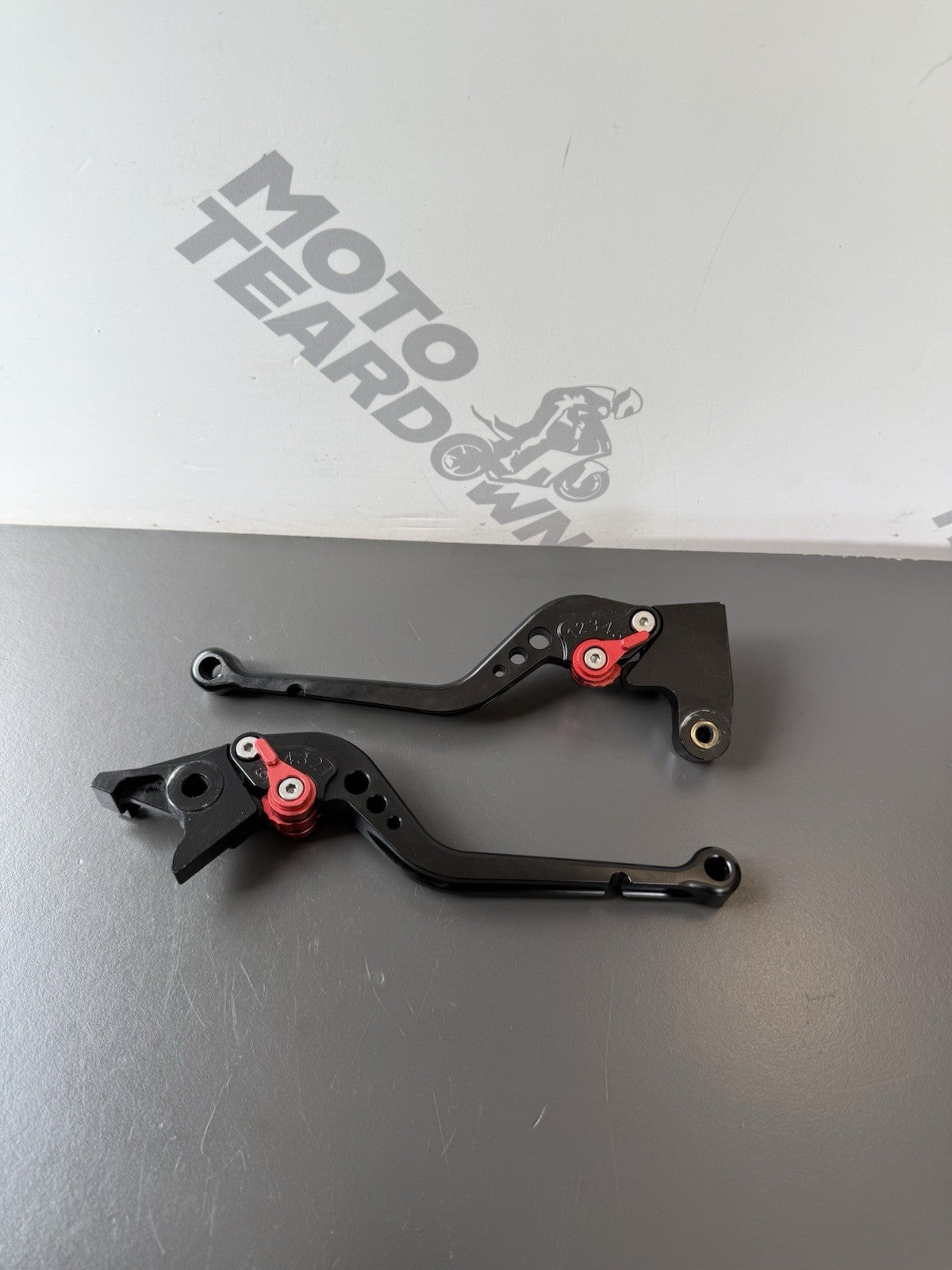 Long Black Clutch & Brake Levers For Triumph Trident 660 2021-2025 UNBRANDED