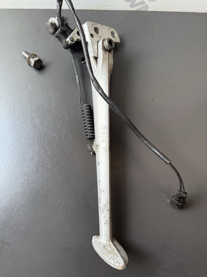 TRIUMPH STREET TRIPLE 675R Kick Stand Side Stand 675R Side Stand Kick 2008-2011