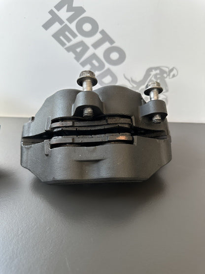 Kawasaki Z900 ZR900 2022 front brake calipers pair Kawasaki Z900 Front Calipers
