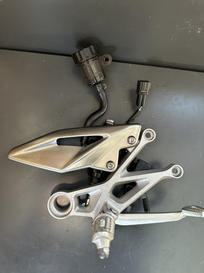 Triumph Street Triple 765 RS Right Rearset Footrest Rear Right Assembly 2017-19