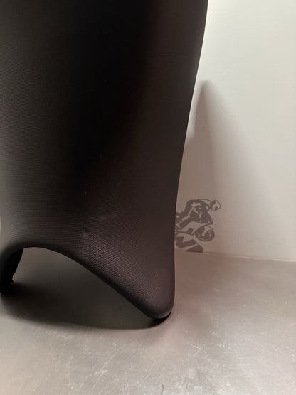 d6a733f4-5b62-49f1-b406-e550db710987