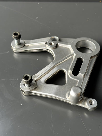 DUCATI 899-959 Panigale Rear Brake Caliper Bracket Brake Bracket 82530501A OEM