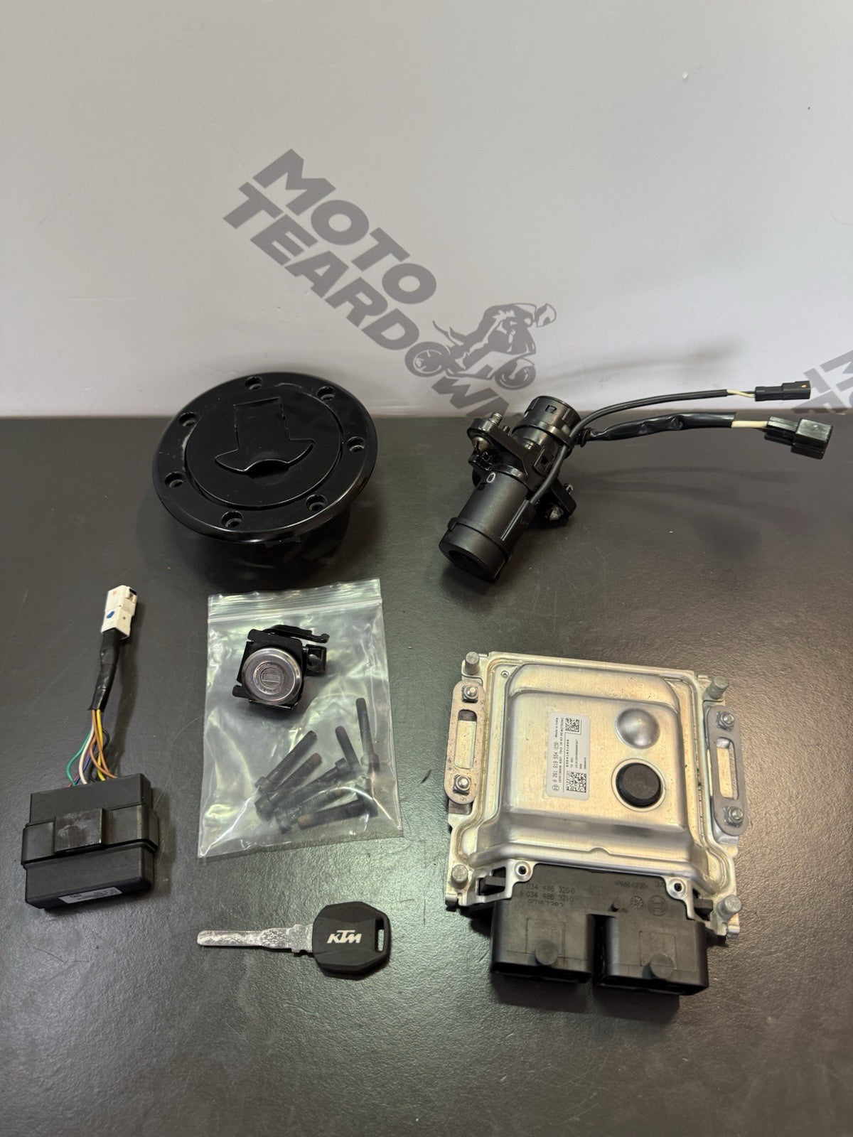 8cd469c4-082f-4c38-a7d8-215c765854f2