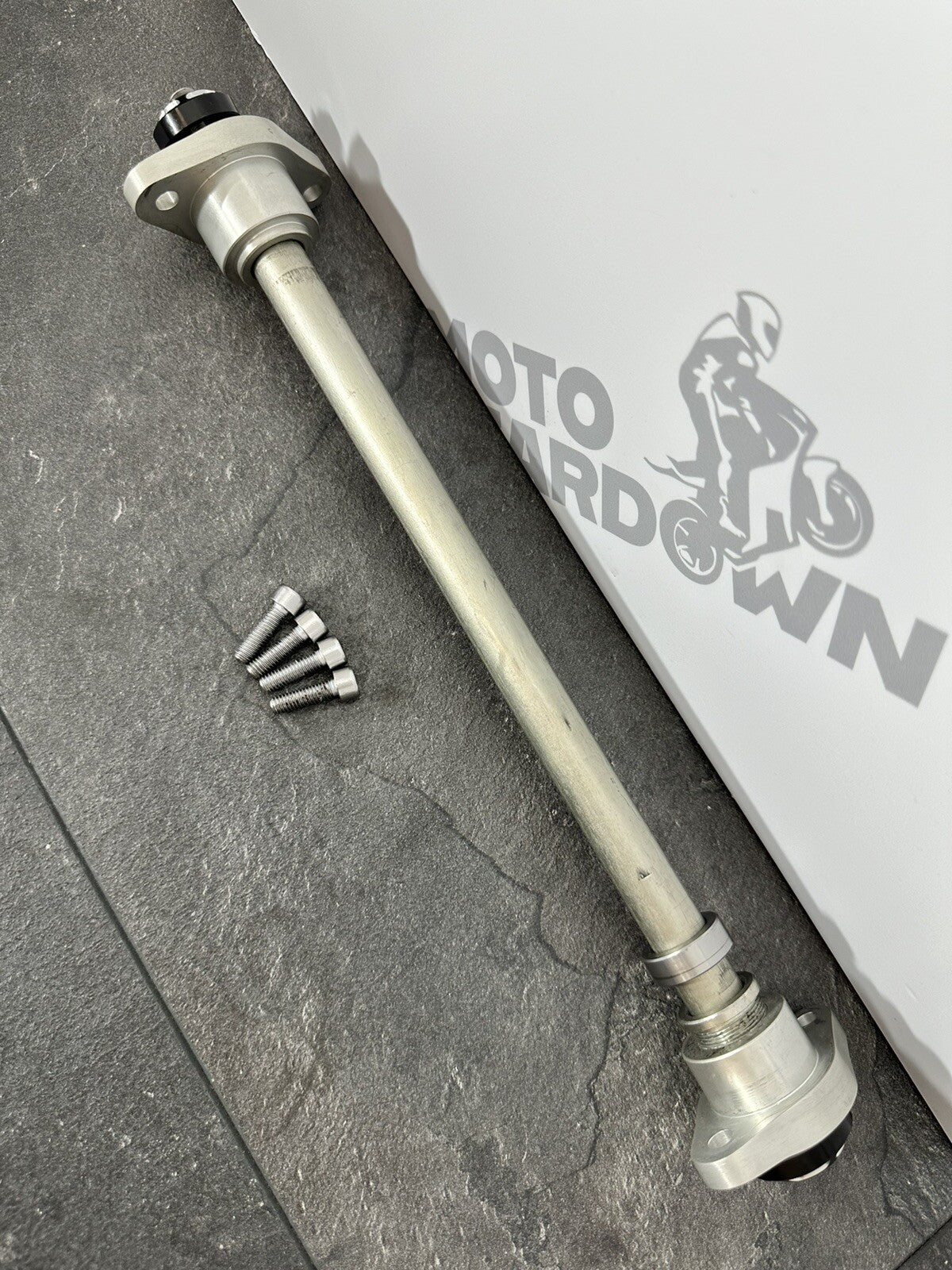 Triumph Street Triple 765 RS 2022 Swingarm Spindle Axle 2751 Miles 2020-2023 OEM