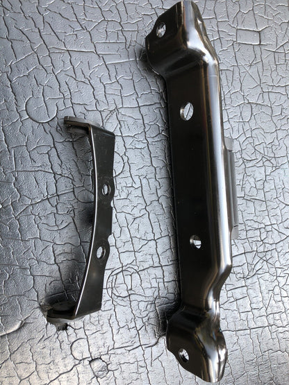 Kawasaki Z1000R Z1000 Tank Mount Brackets Subframe Only 7317 Miles 2018 OEM