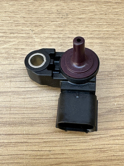 TRIUMPH SPEED TRIPLE 1200 RR 2022 air pressure sensor 1290975
