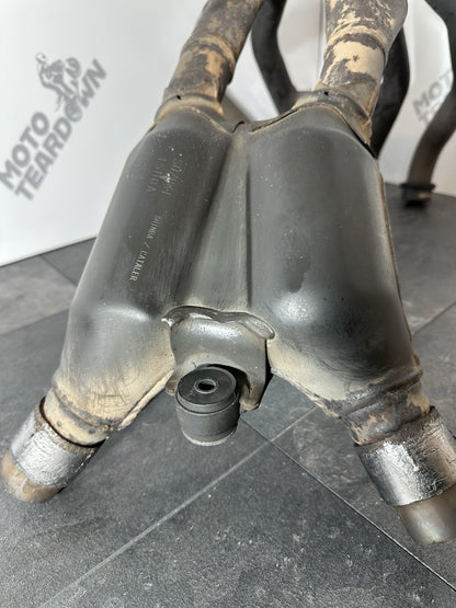Suzuki GSXR 1300 2016 HAYABUSA Downpipes Manifold Exhaust Headers 18408 Miles