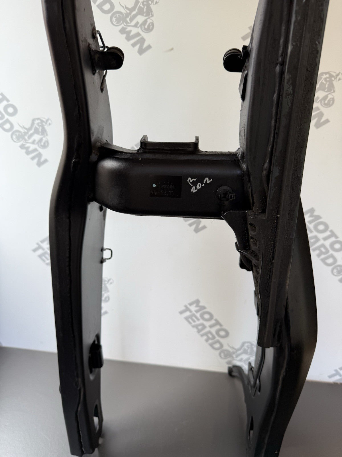 TRIUMPH TRIDENT 660 Swing Arm Rear Swingarm 660 Swinging Arm 2021-2024 T2051555