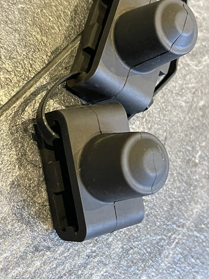 Suzuki GSXR 1000 R 2019 Fuel Tank Frame Rubber Cushions 2017-22 WG69 OEM