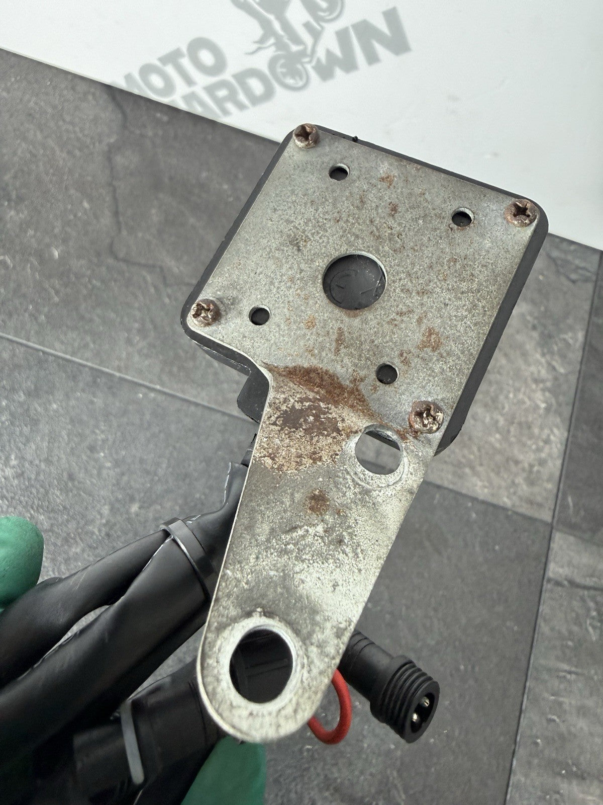 7b1c71e8-13f7-4995-87a7-8f0d5d2eef93