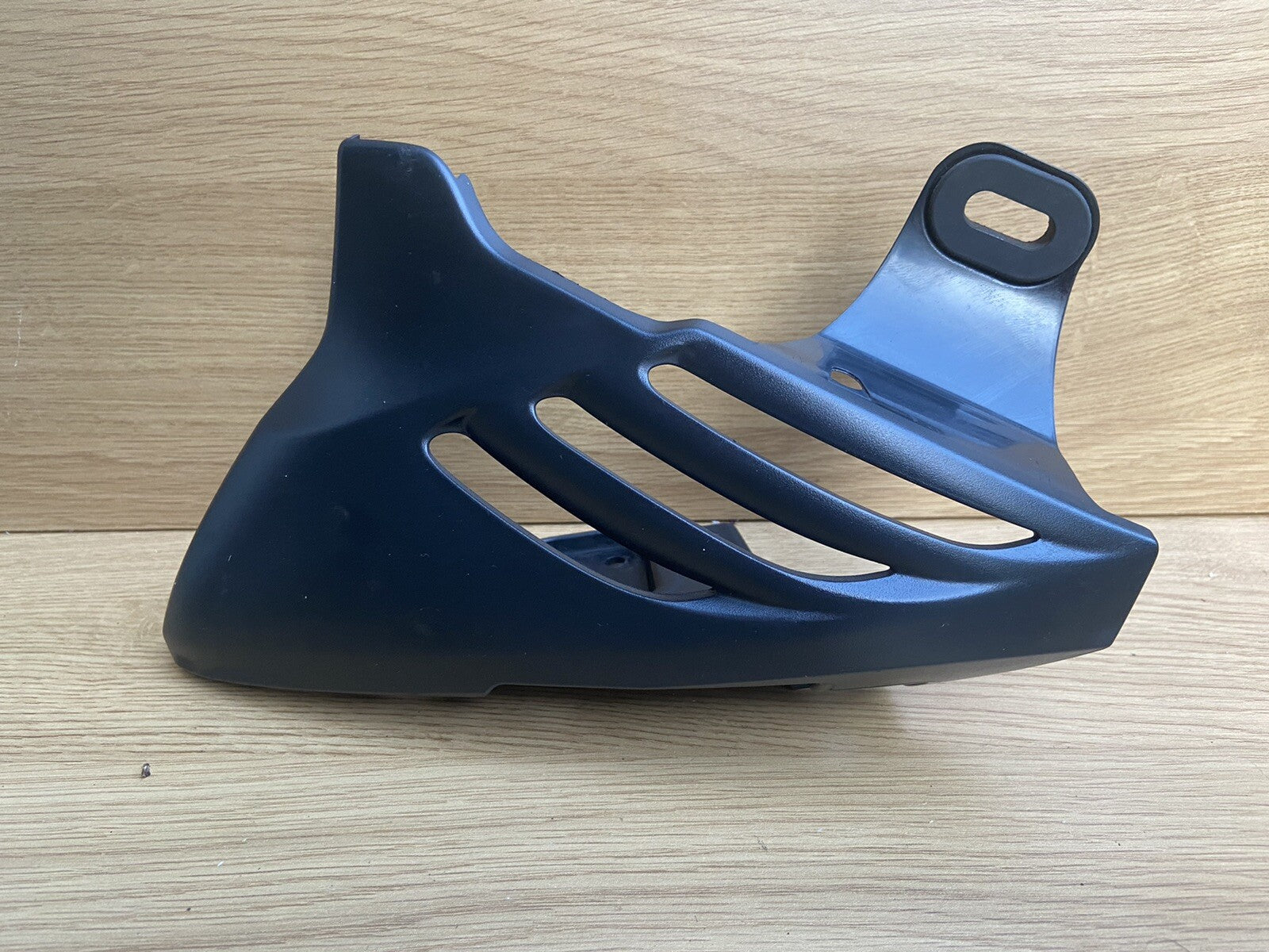 TRIUMPH STREET TRIPLE 765 R LH Left Rad Cowl Inner T2309049 OEM