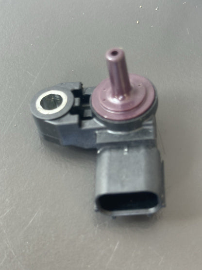 TRIUMPH SPEED TRIPLE 1050RS Air Sensor 1050RS Air Temperature Sensor 2018-2020