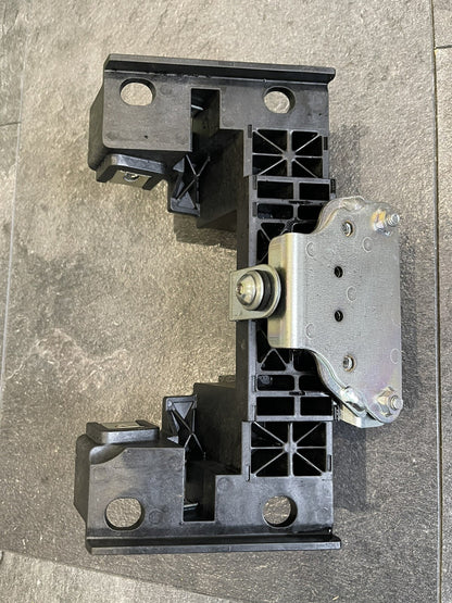 Suzuki GSXR 1000 R 2019 Subframe Fuel Tank Bracket Mount 2017-22 WG69 OEM