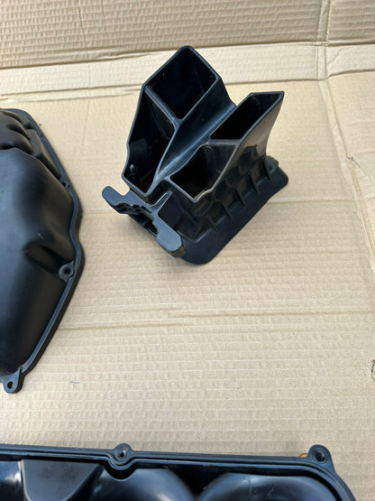 TRIUMPH SPEED TRIPLE 1200 RR 2022 Airbox Triumph Speed Triple 1200 RR Air Box