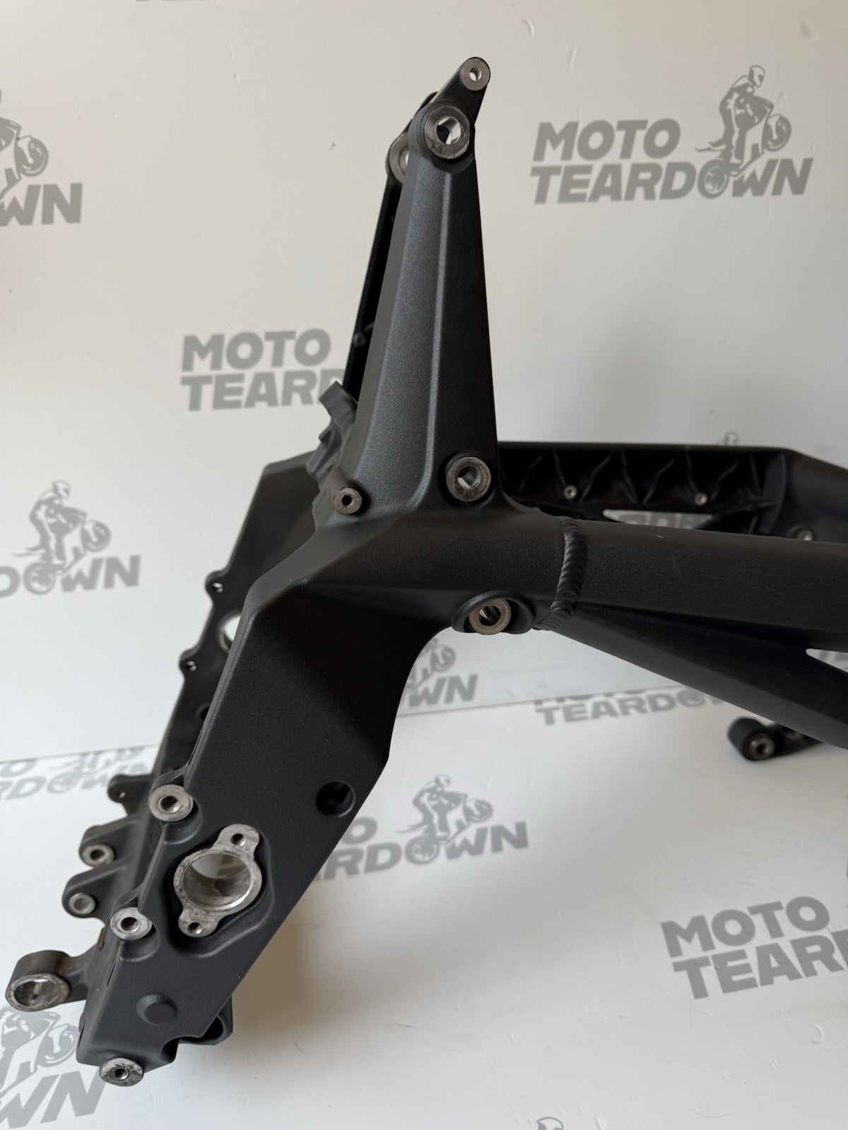Triumph Street Triple 675R Frame Chassis 675R Chassis CAT N OEM READ DESCRIPTION