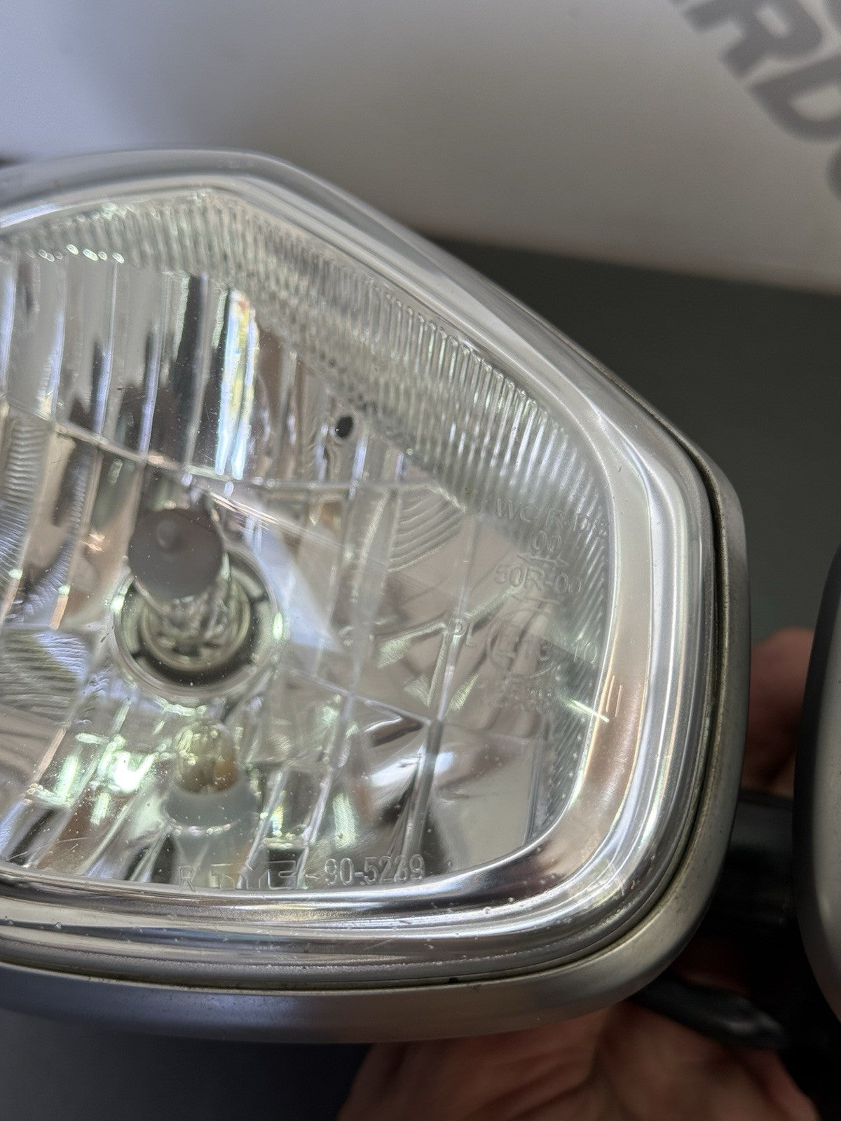 27595c7b-601d-4d85-b6a9-f3676deb7e6c