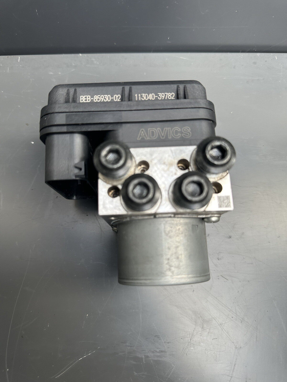 Yamaha Yzf R7 Yzf690 2022 - 2023 ABS Pump Yamaha R7 ABS pump OEM R7 ABS pump