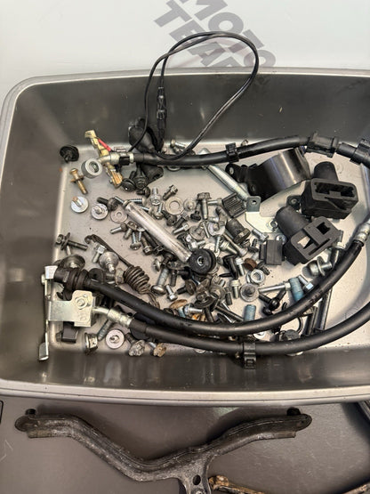 05e87067-d4cd-4dc8-9858-9b0293c739d6