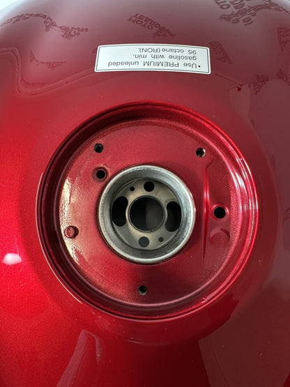 Suzuki GSXR 1300 2016 HAYABUSA Fuel Tank Petrol Tank 18408 Miles OEM *UK ONLY*