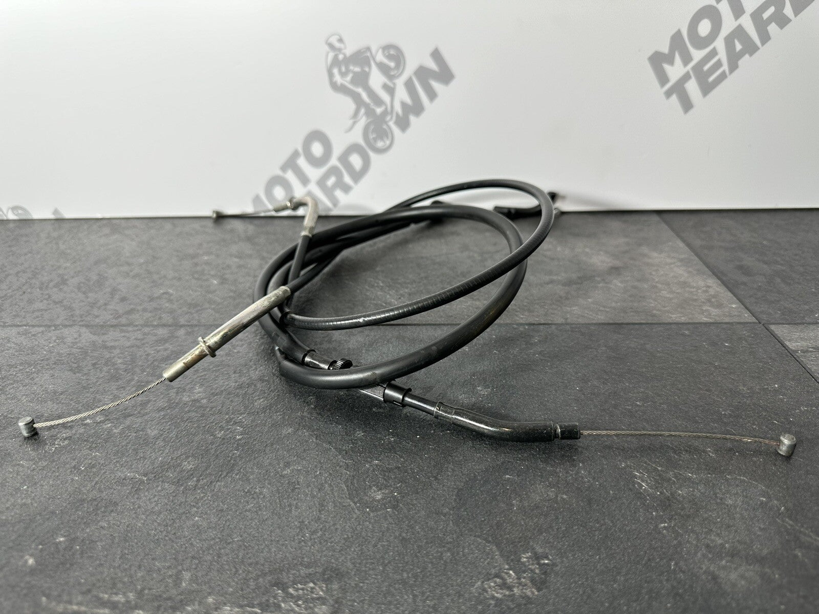 Kawasaki Z800 2016 Throttle Cables Accelerator Cable 12691 Miles 2013-2018 OEM