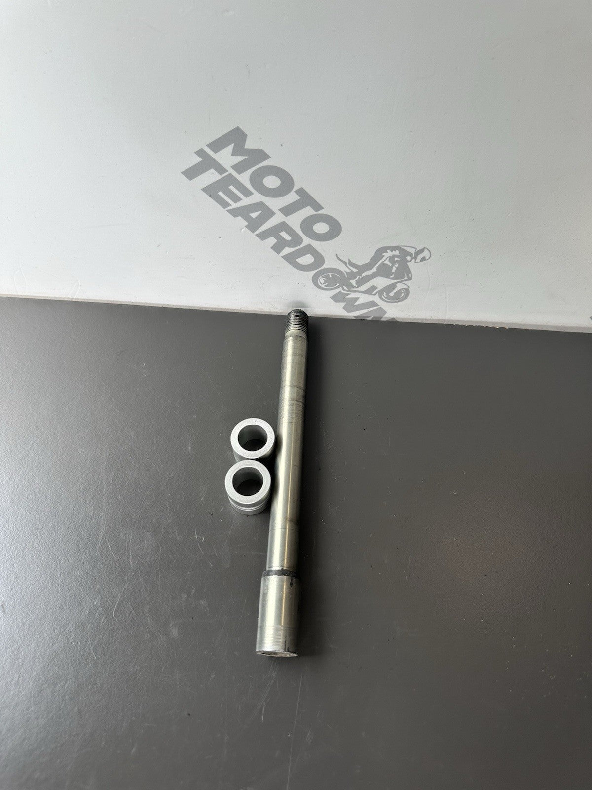 TRIUMPH STREET TRIPLE 765R 765RS FRONT WHEEL SPINDLE AXLE Front Spindle 2017-19