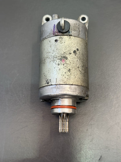 5af8a8c7-d5fa-48b6-9923-d7aee2e95d40