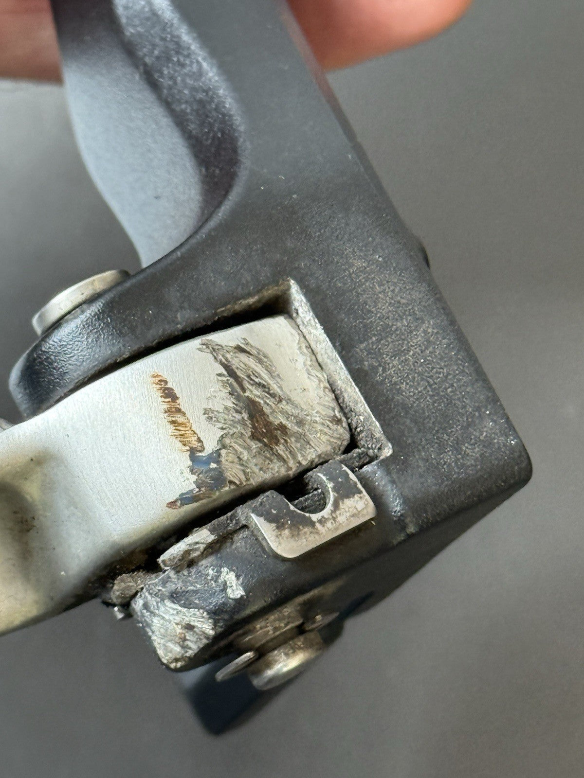 TRIUMPH TRIDENT 660 Right Rear Footrest Hanger - T2086606 2021-2024 RT Footrest